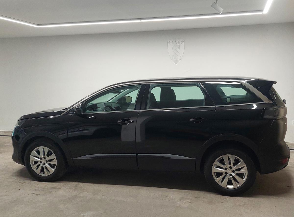 peugeot-5008-2022-diesel-1499cc