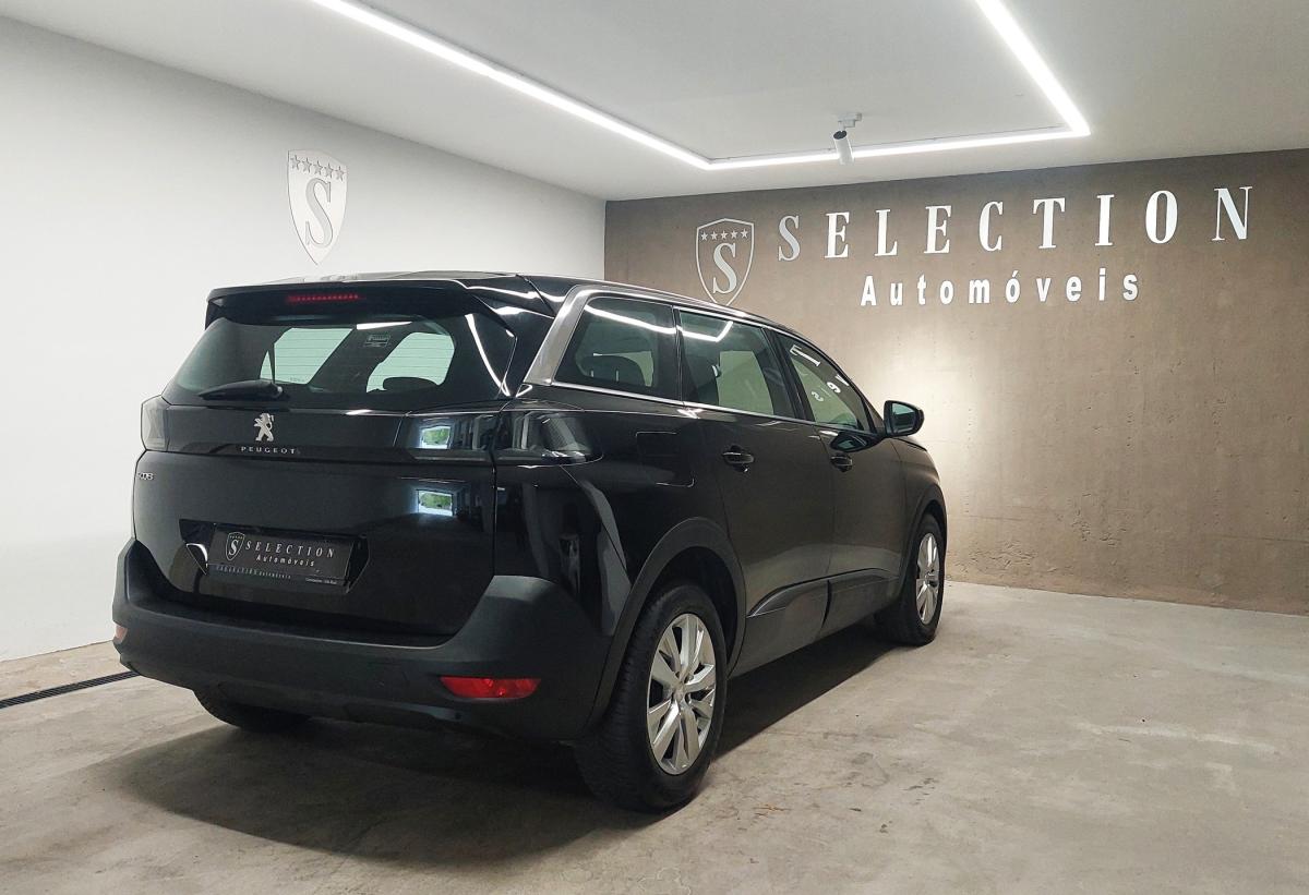 peugeot-5008-2022-diesel-1499cc
