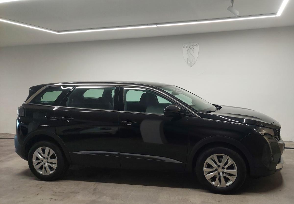 peugeot-5008-2022-diesel-1499cc