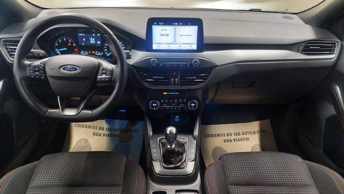 ford-focus-2022-gasolina-998cc