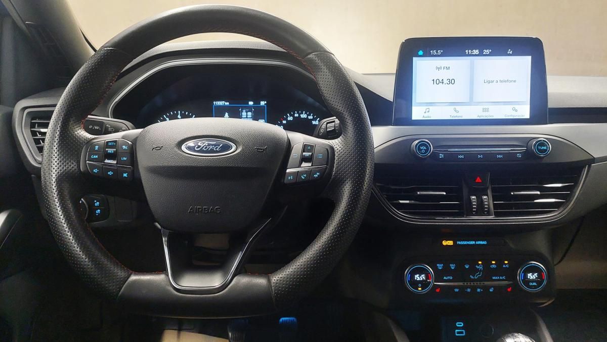 ford-focus-2022-gasolina-998cc