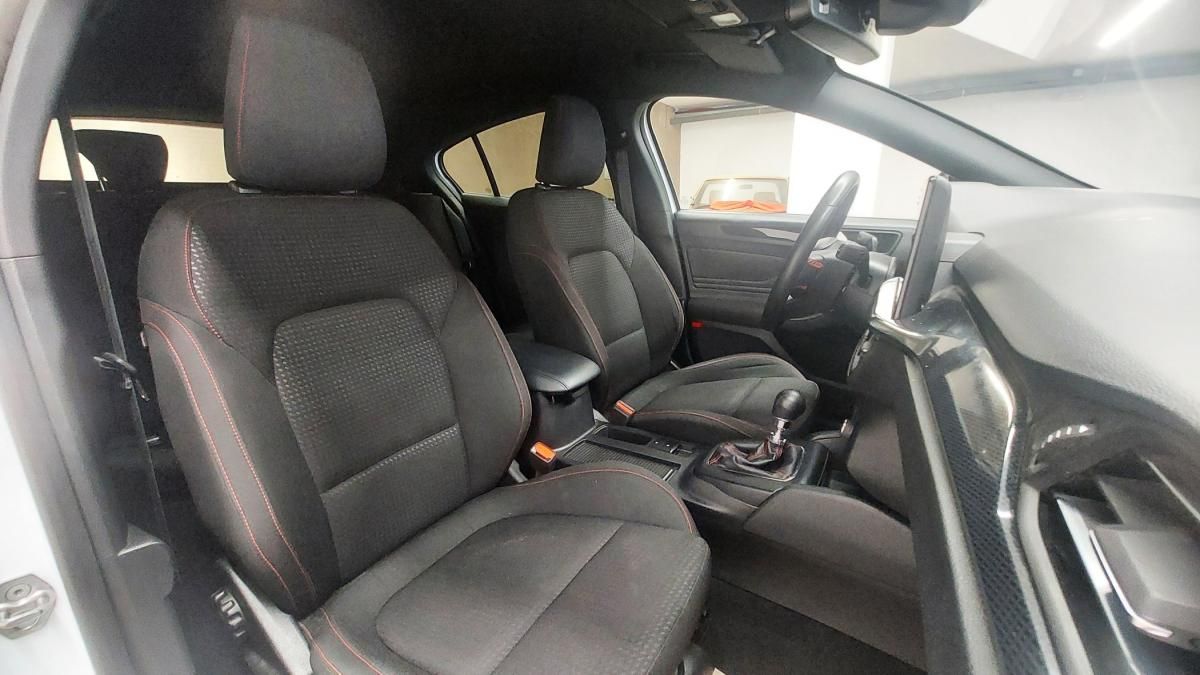 ford-focus-2022-gasolina-998cc