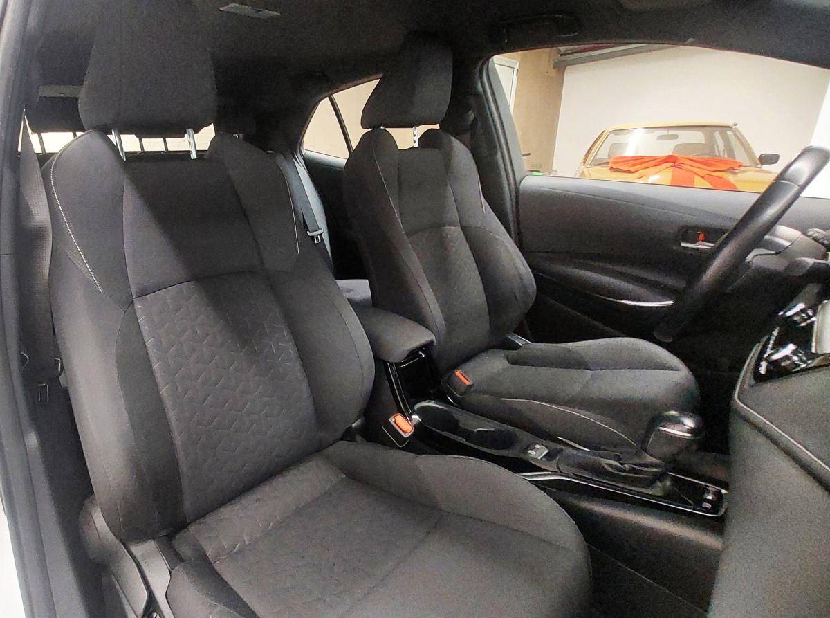toyota-corolla-2021-hibrido-a-gasolina-1798cc