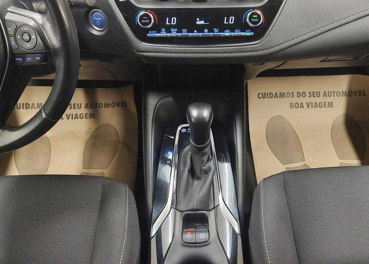 toyota-corolla-2021-hibrido-a-gasolina-1798cc
