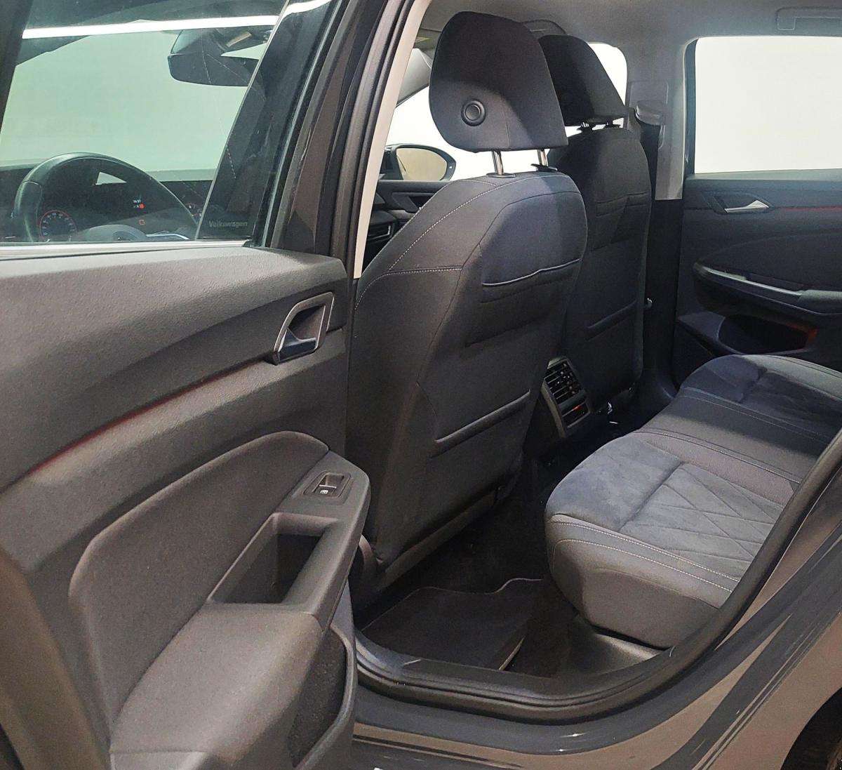 volkswagen-golf-2022-hibrido-a-gasolina-1395cc