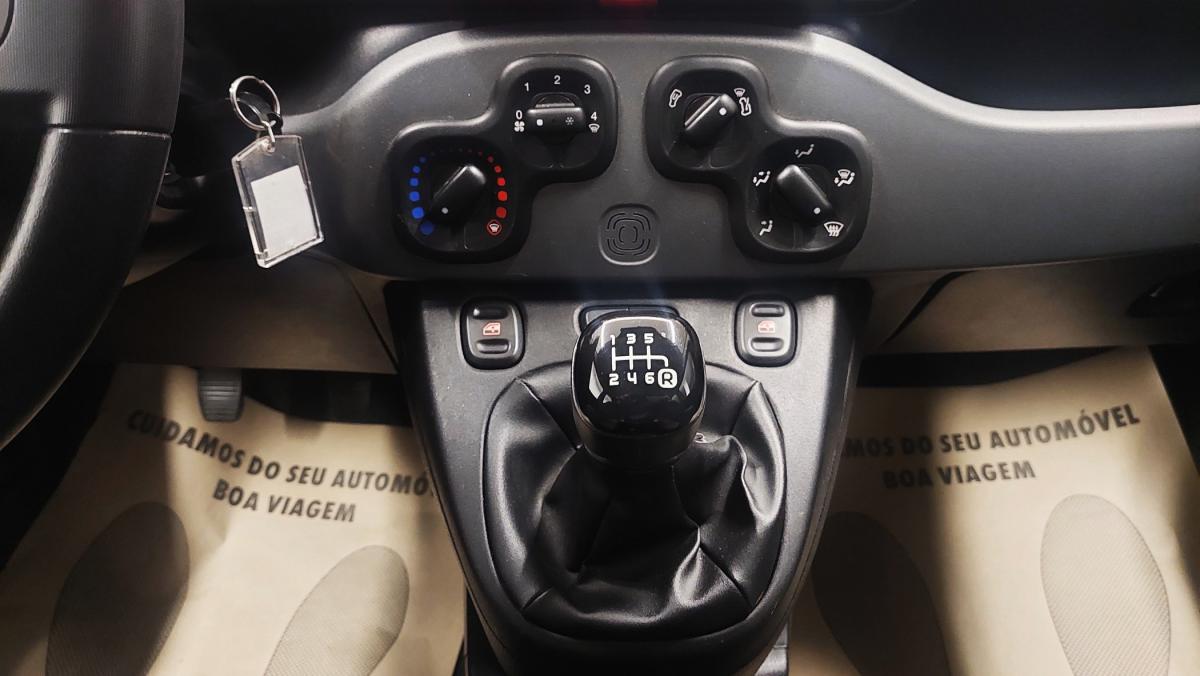 fiat-panda-2023-hibrido-a-gasolina-999cc