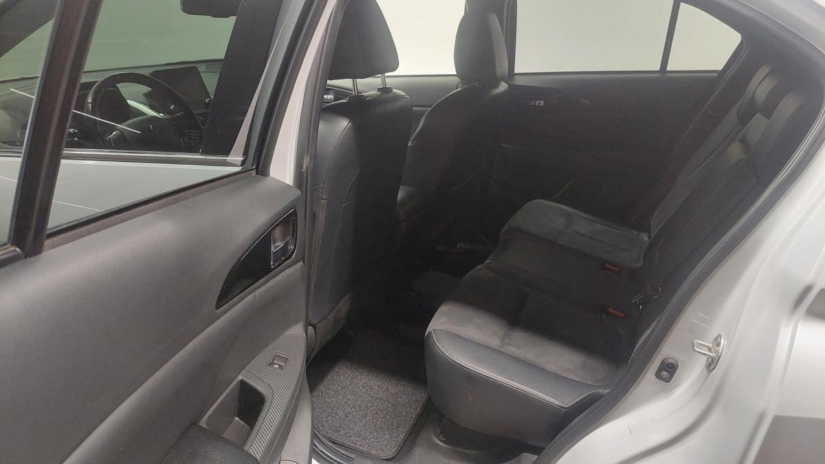 mitsubishi-eclipse-cross-2022-hibrido-a-gasolina-2360cc