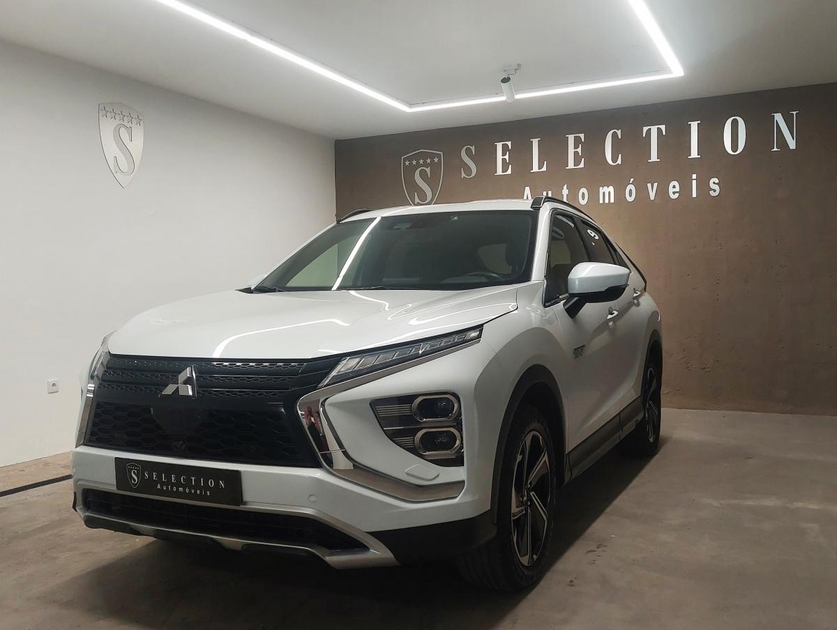 mitsubishi-eclipse-cross-2022-hibrido-a-gasolina-2360cc