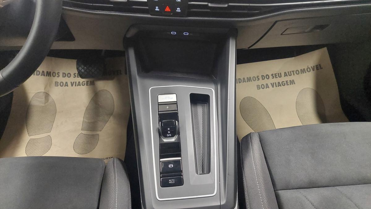 volkswagen-golf-2022-hibrido-a-gasolina-1395cc