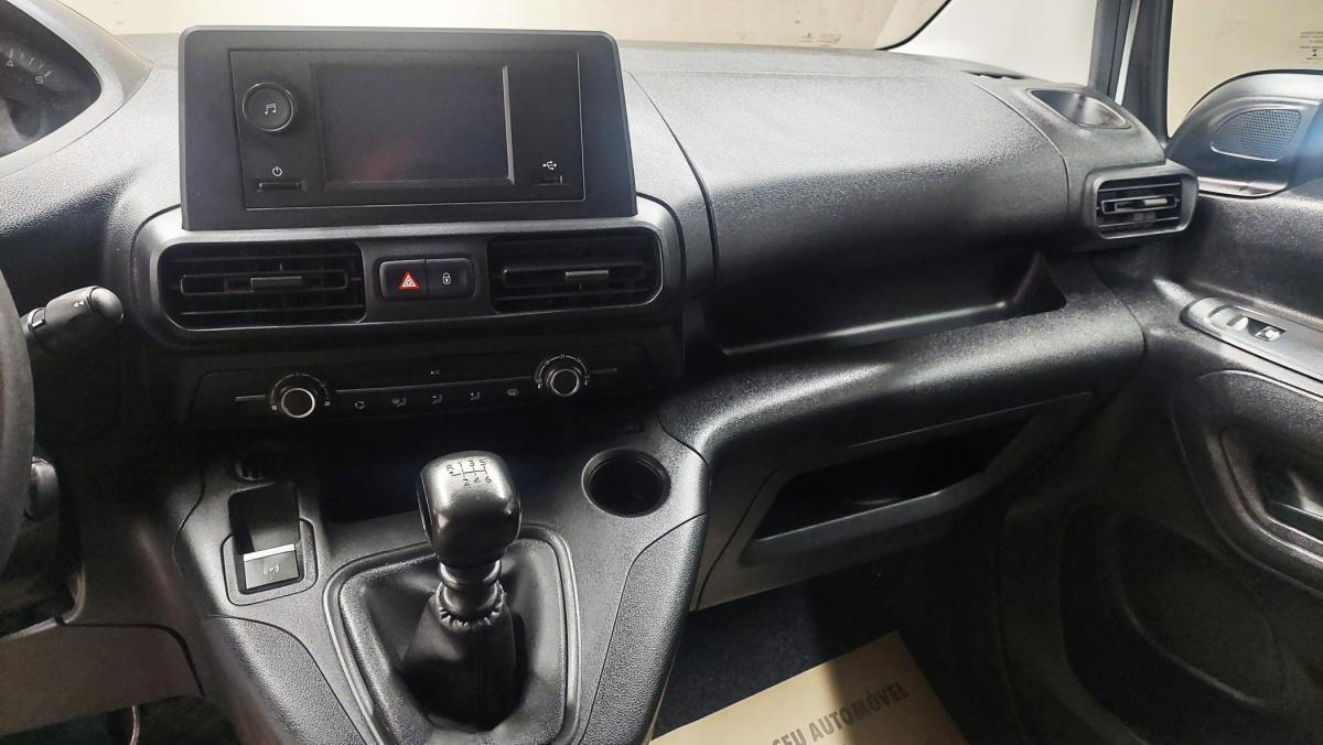 peugeot-partner-2021-diesel-1499cc