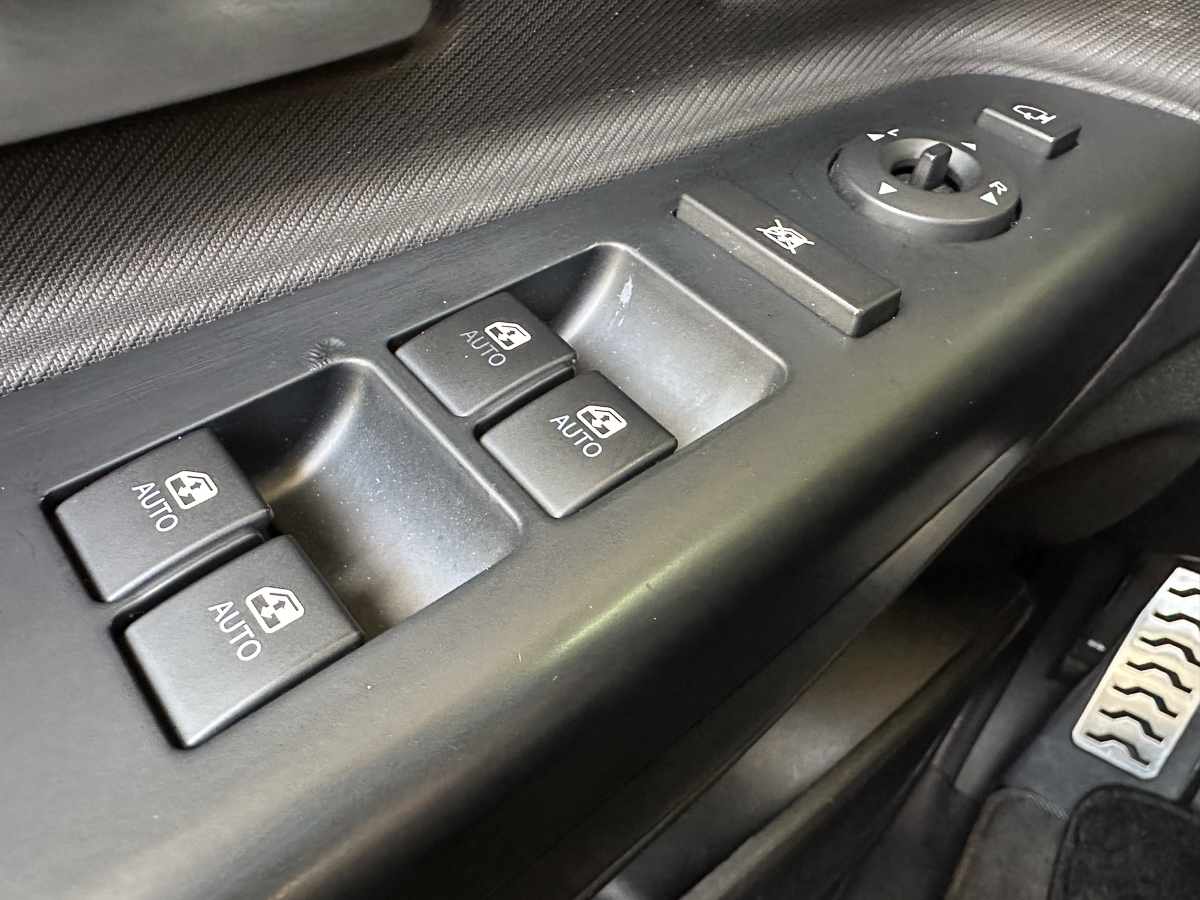 kia-ceed-1-6-crdi-2010-diesel-1582cc