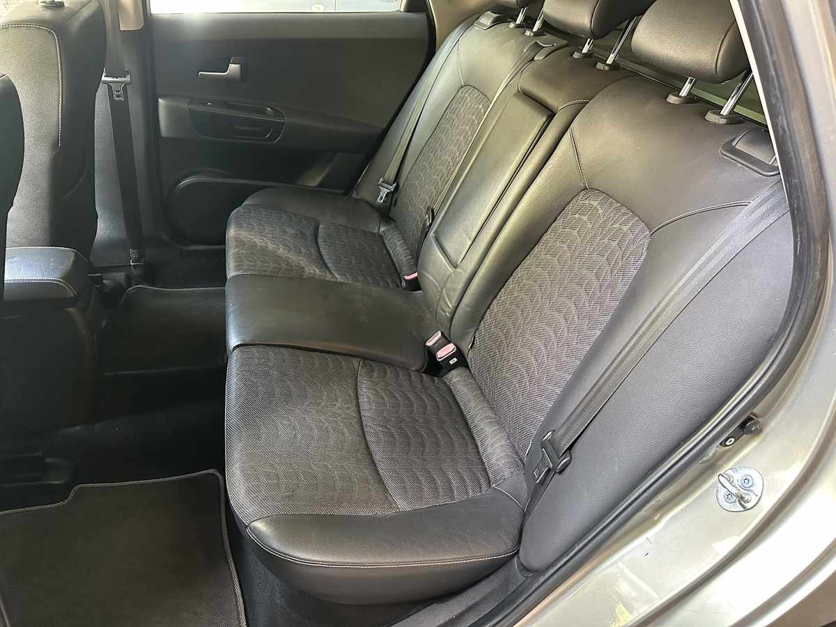 kia-ceed-1-6-crdi-2010-diesel-1582cc