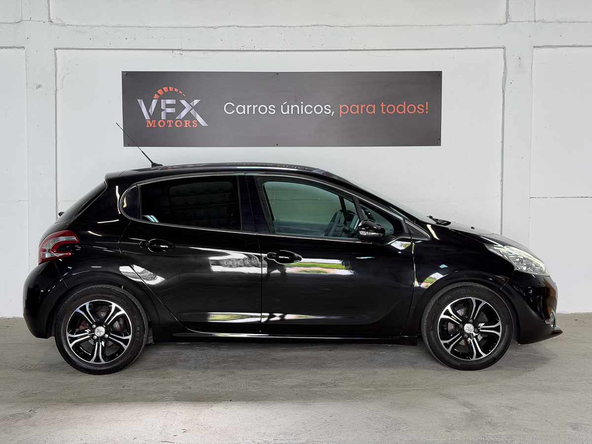 peugeot-208-1-4-vti-2012-gasolina-1397cc