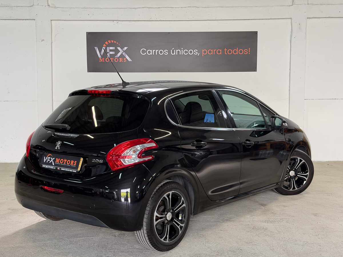 peugeot-208-1-4-vti-2012-gasolina-1397cc