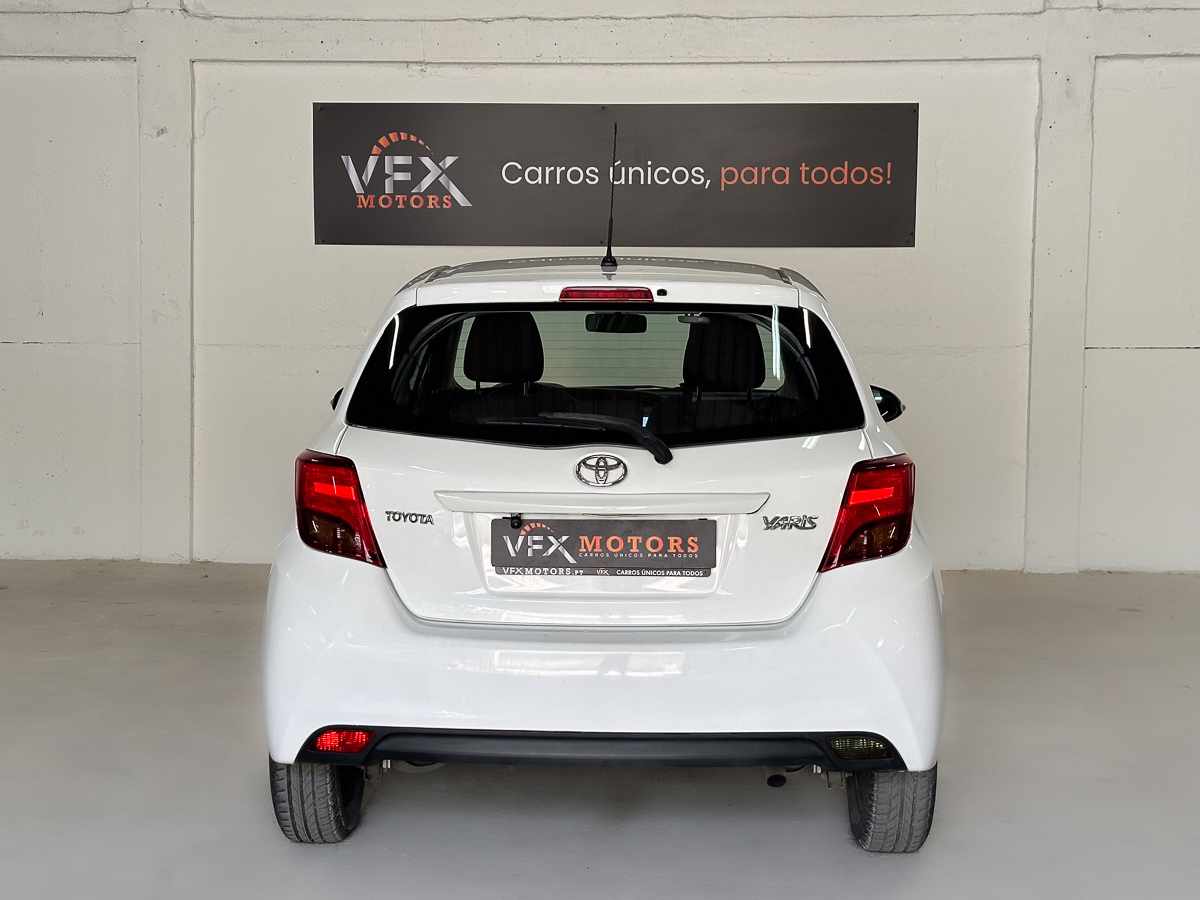 toyota-yaris-1-4-d-4d-2014-diesel-1364cc