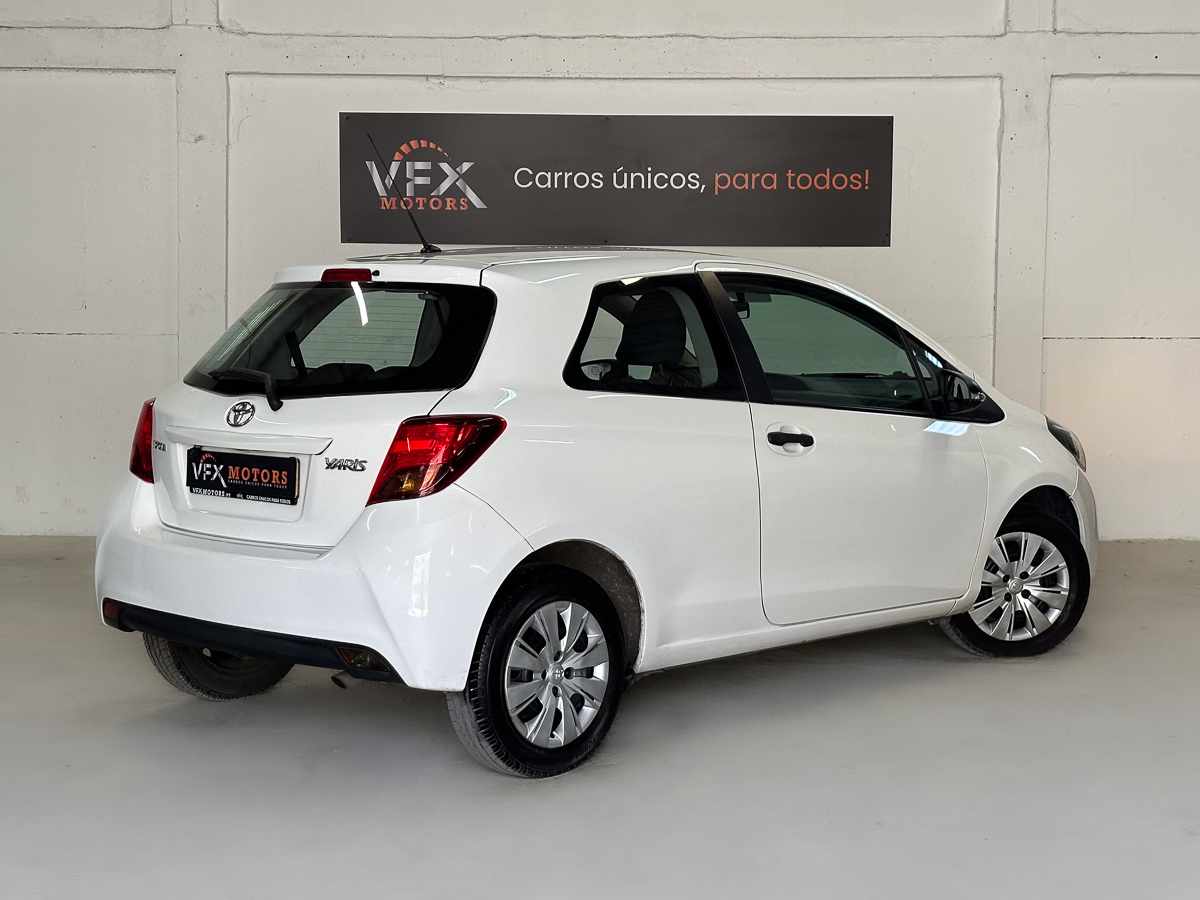 toyota-yaris-1-4-d-4d-2014-diesel-1364cc
