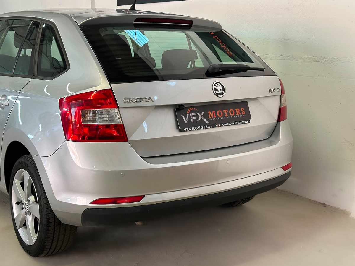 skoda-rapid-1-6-tdi-2014-diesel-1598cc