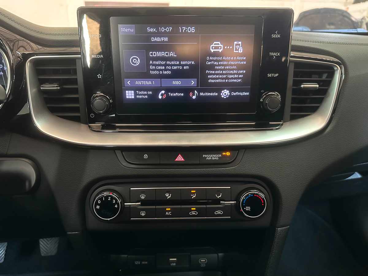 kia-ceed-1-6-crdi-2023-diesel-1598cc