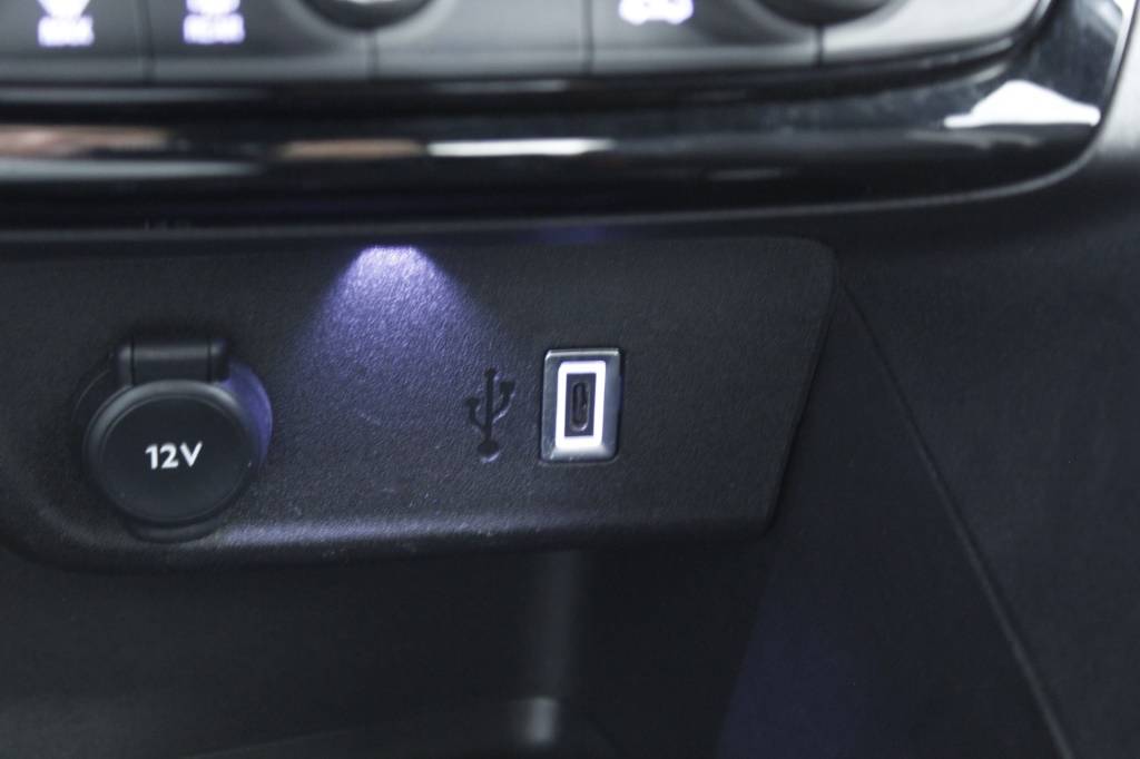 opel-corsa-2024-gasolina-1199cc