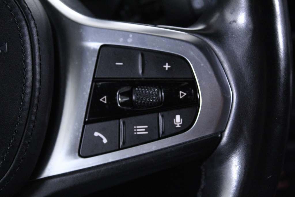 bmw-serie-1-2023-diesel-1496cc