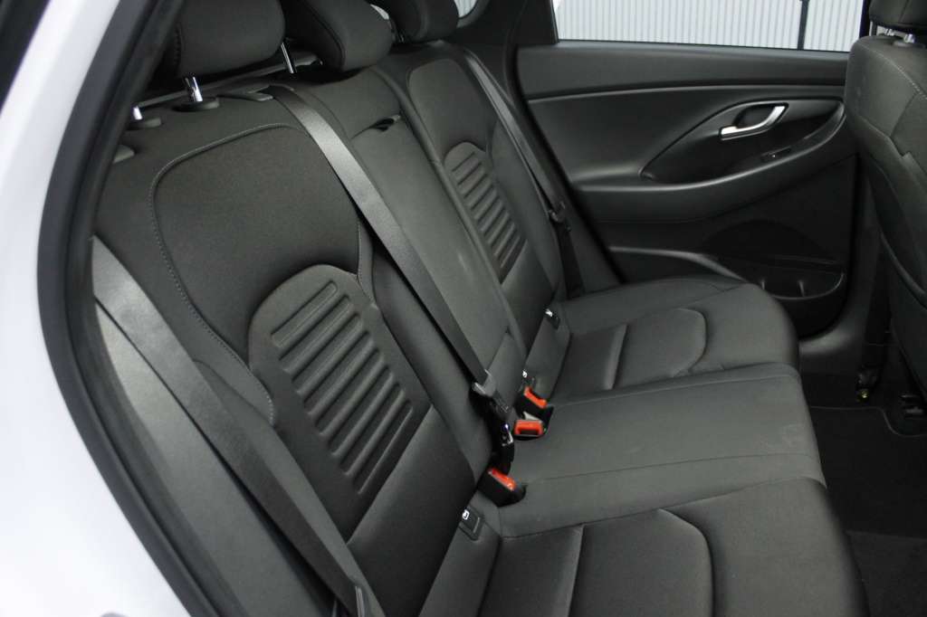 hyundai-i30-sw-2024-gasolina-998cc