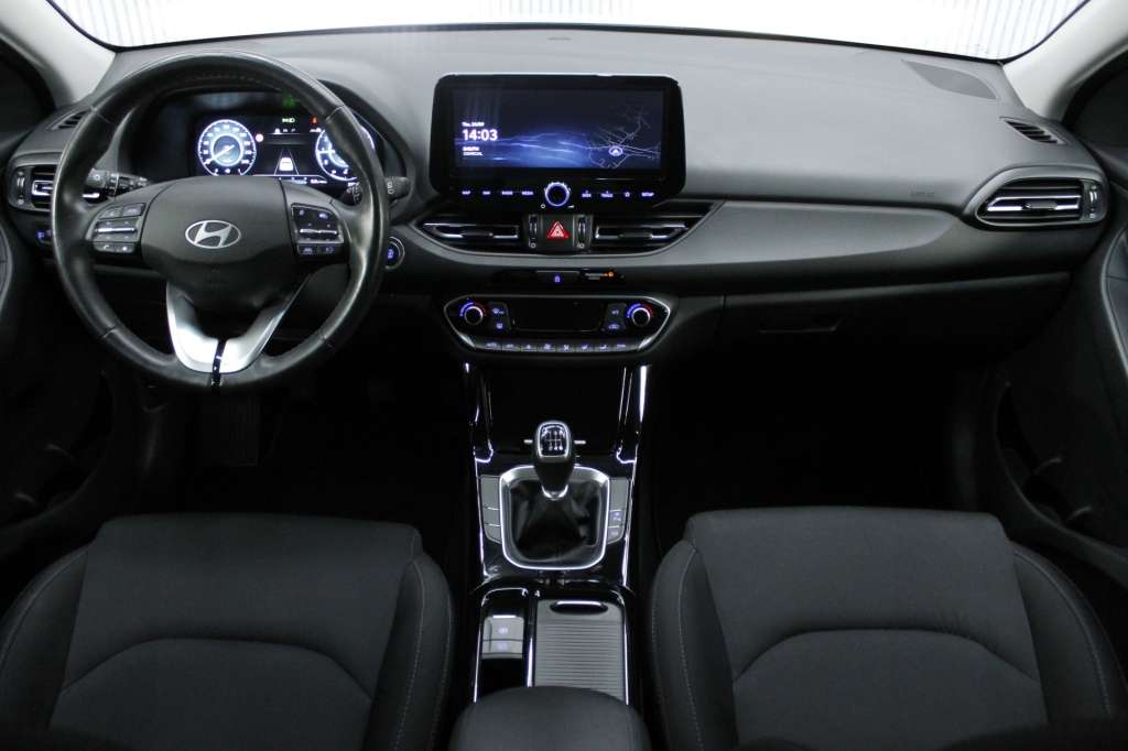 hyundai-i30-sw-2024-gasolina-998cc