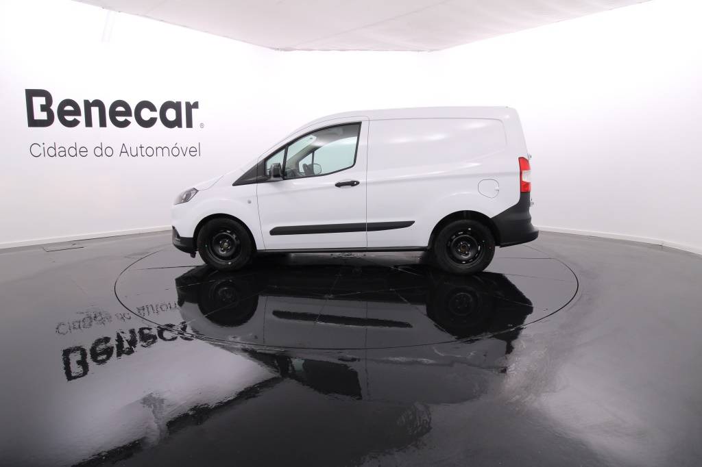 ford-transit-2023-diesel-1499cc