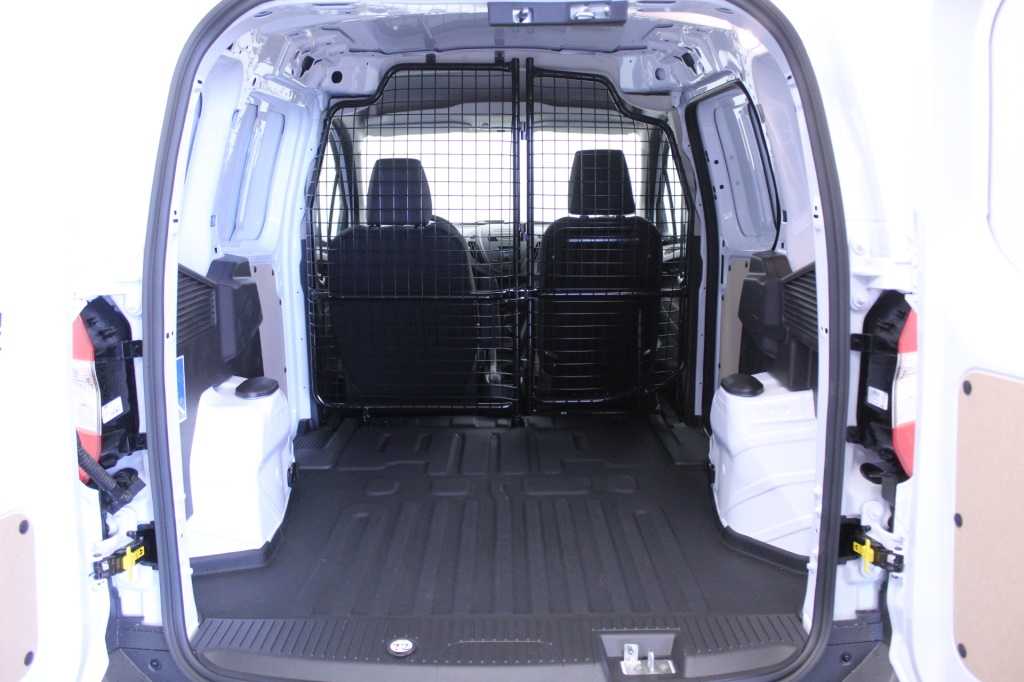 ford-transit-2023-diesel-1499cc