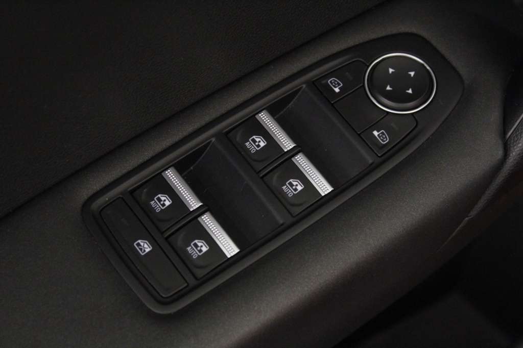 renault-captur-2025-gpl-999cc