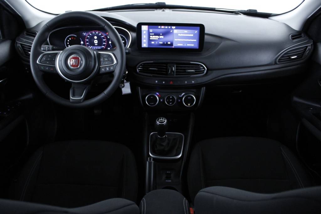 fiat-tipo-station-wagon-2023-gasolina-999cc