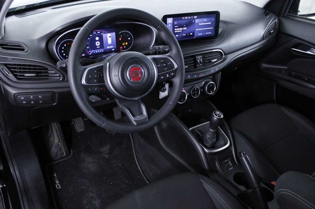 fiat-tipo-station-wagon-2023-gasolina-999cc