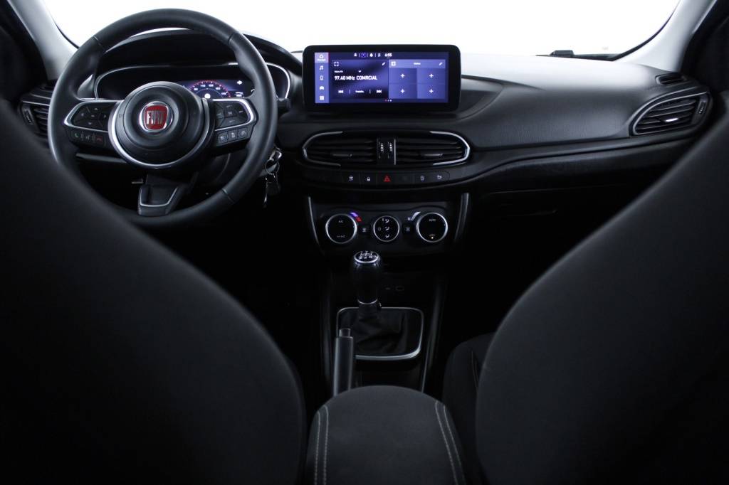 fiat-tipo-station-wagon-2023-gasolina-999cc