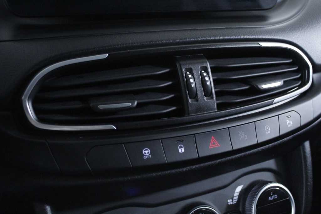 fiat-tipo-station-wagon-2023-gasolina-999cc