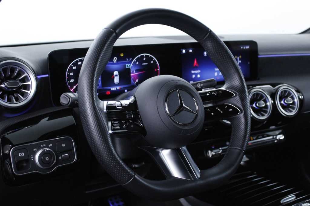 mercedes-benz-classe-a-2023-diesel-1950cc