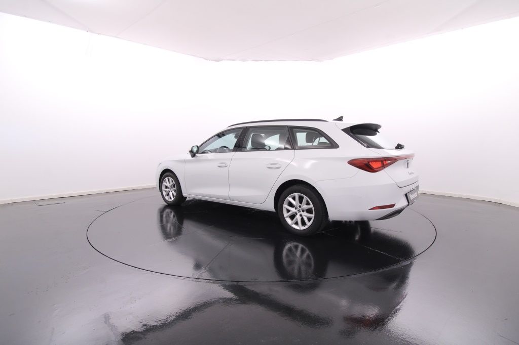 seat-leon-st-2024-gasolina-999cc