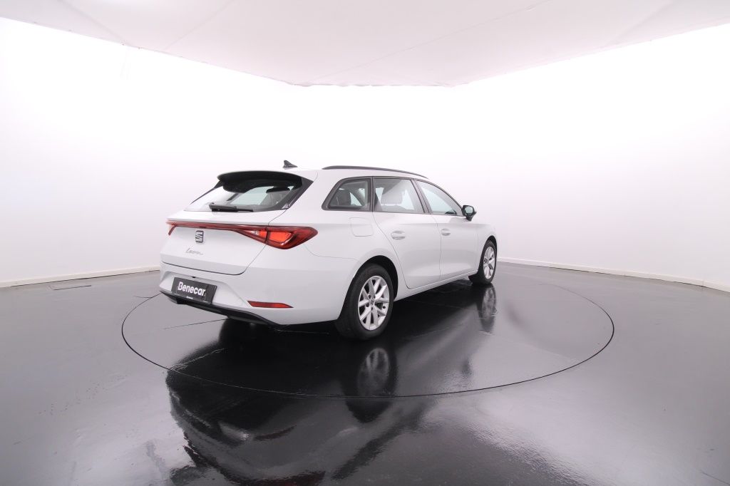 seat-leon-st-2024-gasolina-999cc