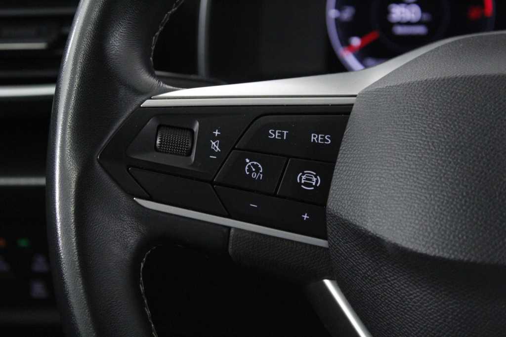 seat-leon-st-2024-gasolina-999cc
