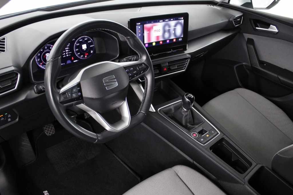 seat-leon-st-2024-gasolina-999cc