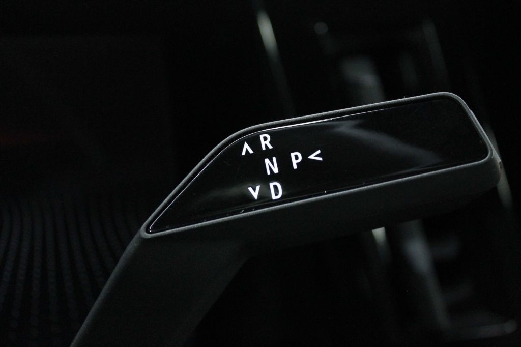renault-espace-2023-hibrido-1199cc