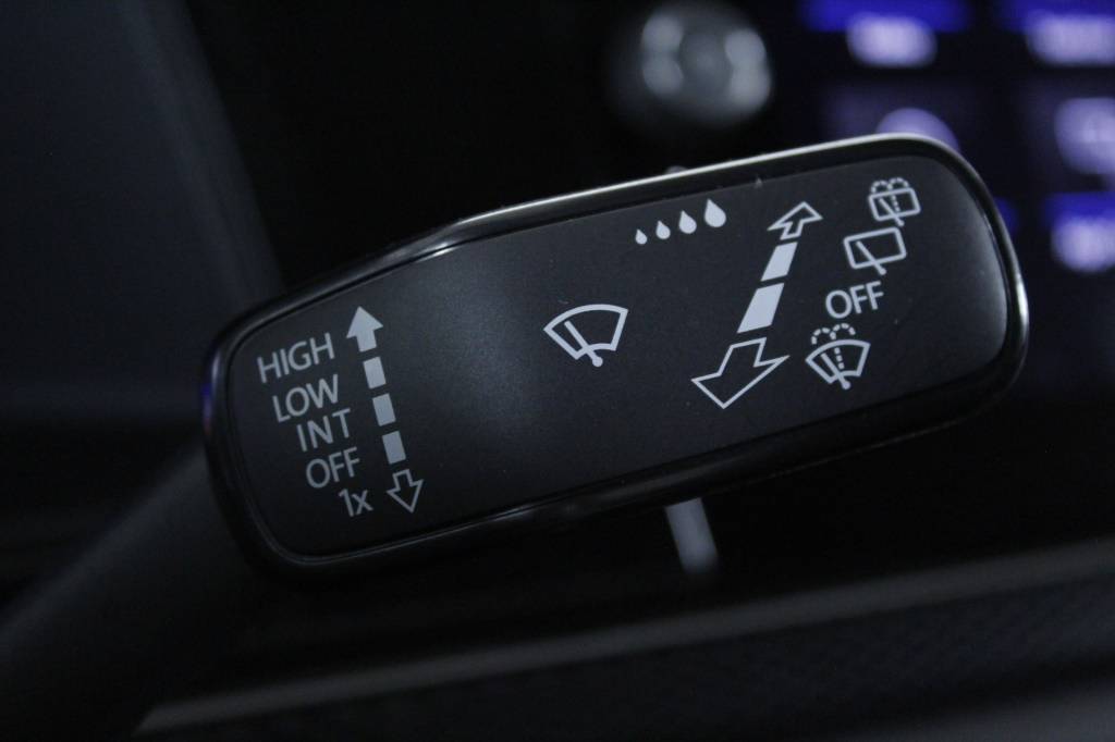 volkswagen-taigo-2024-gasolina-999cc