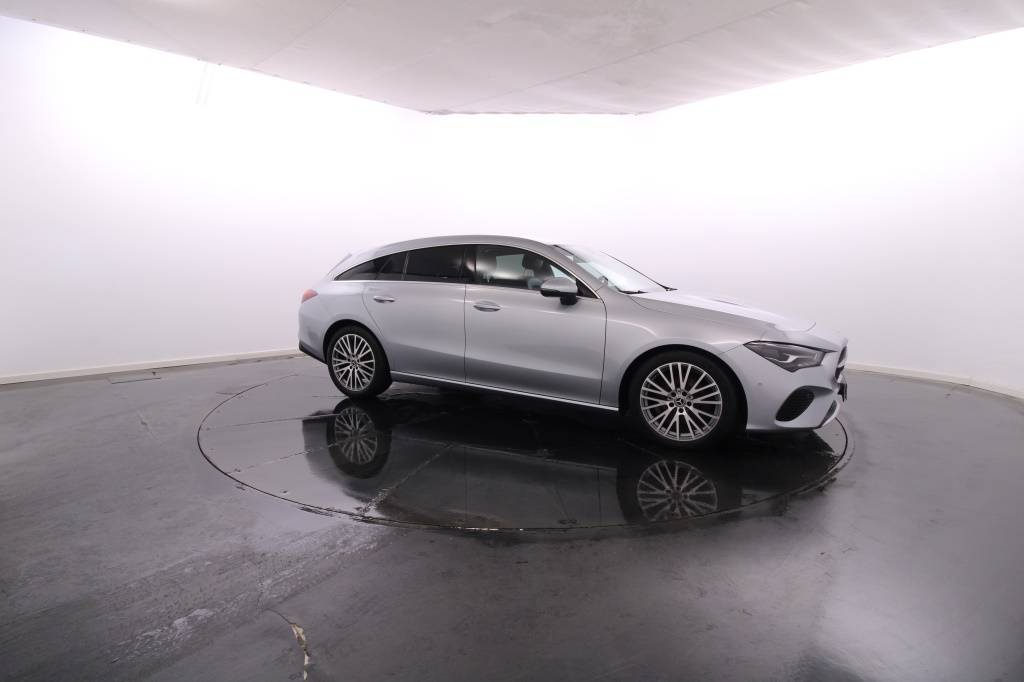 mercedes-benz-cla-2024-diesel-1950cc
