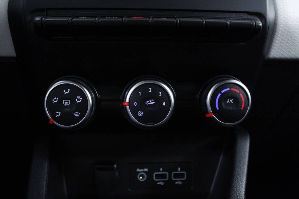 renault-clio-2023-gasolina-999cc