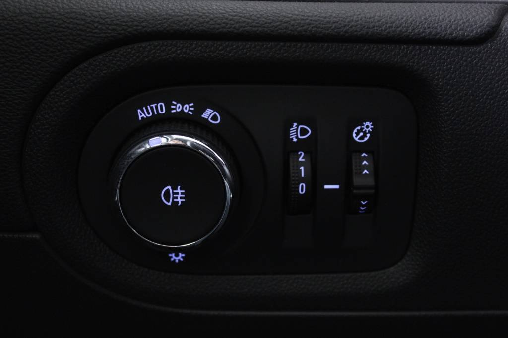 opel-grandland-2024-diesel-1499cc
