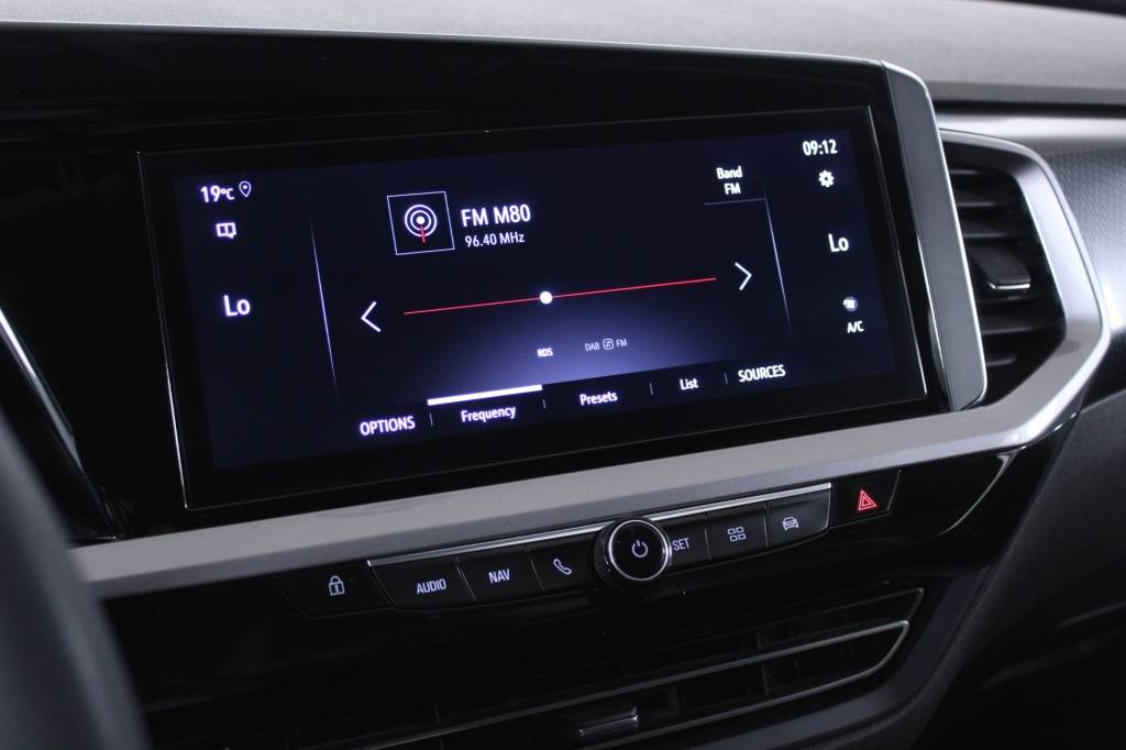 opel-grandland-2024-diesel-1499cc
