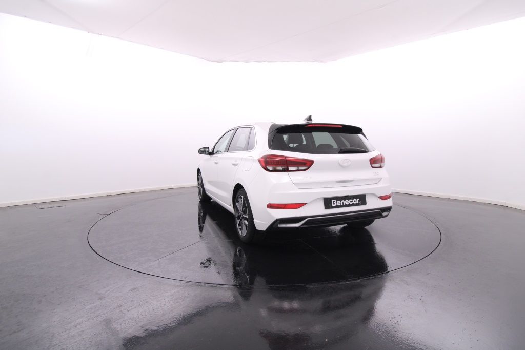 hyundai-i30-2024-gasolina-998cc