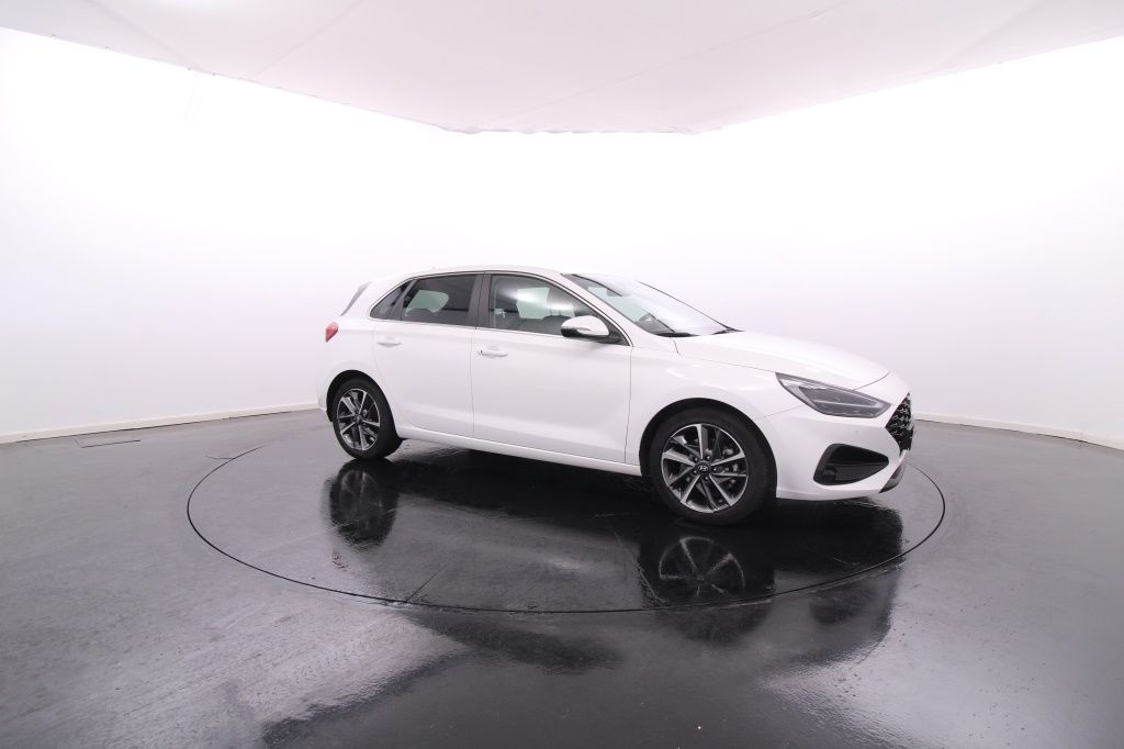 hyundai-i30-2024-gasolina-998cc