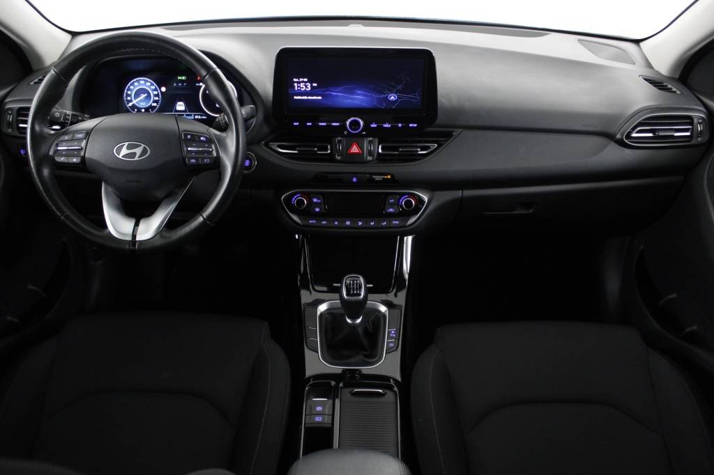 hyundai-i30-2024-gasolina-998cc