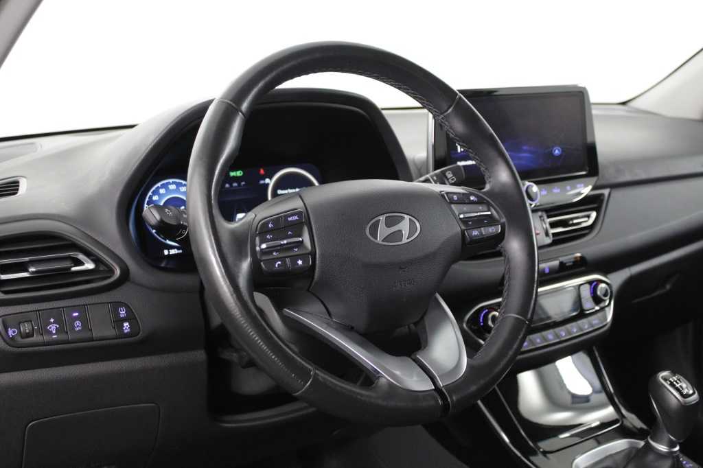 hyundai-i30-2024-gasolina-998cc