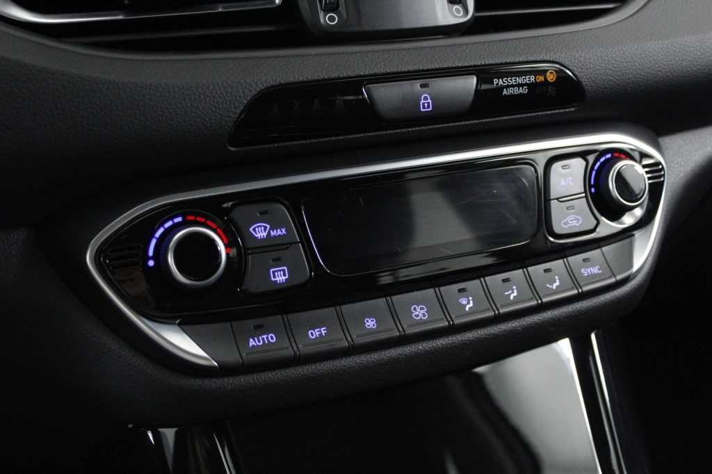 hyundai-i30-2024-gasolina-998cc