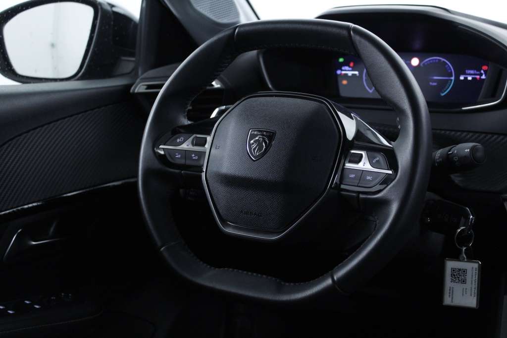 peugeot-208-2025-hibrido-1199cc
